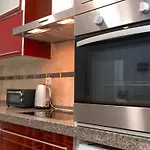 Riverside Apartment In Triana